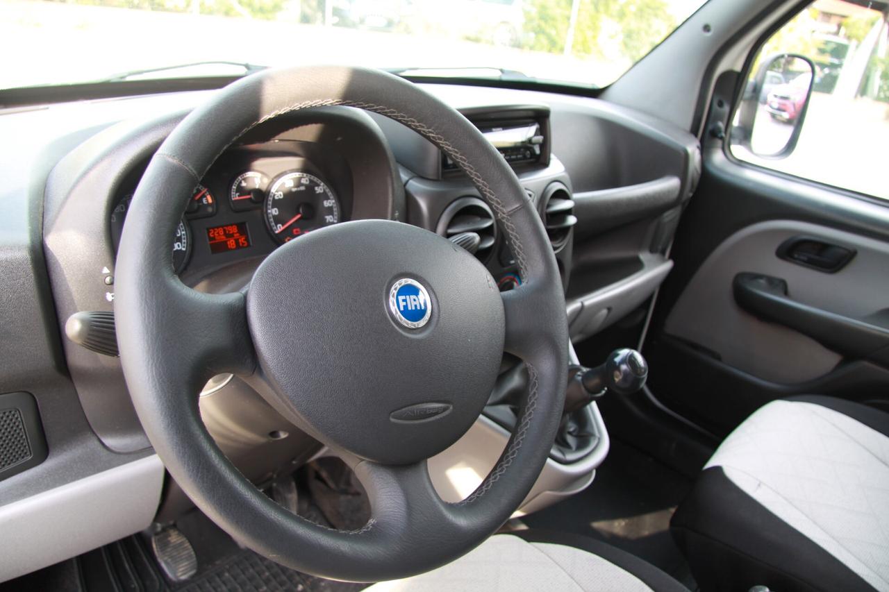 FIAT DOBLO' AUTOCARRO