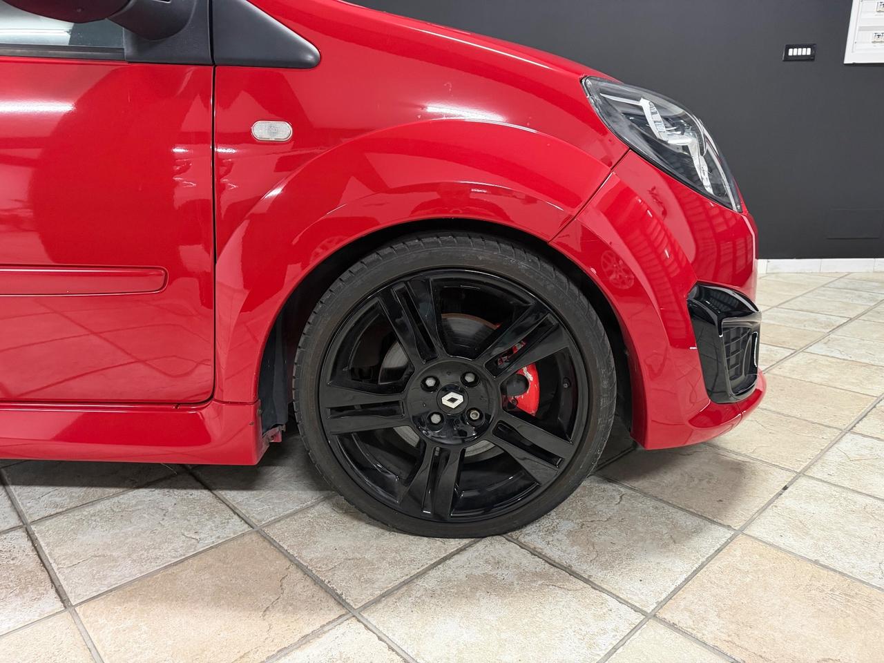 RENAULT Twingo 1.6 16V (133) R.S. 2010