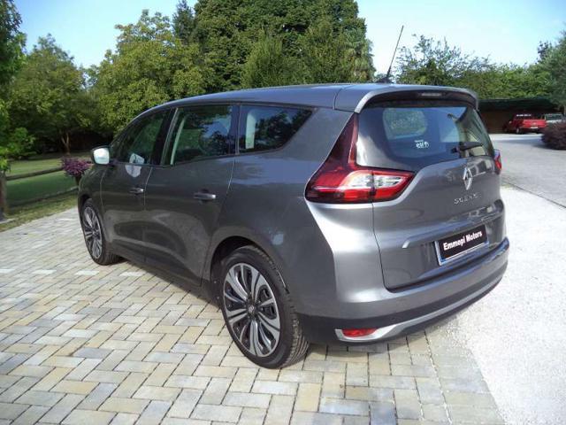 RENAULT Grand Scenic Blue dCi 120 CV Initiale Paris