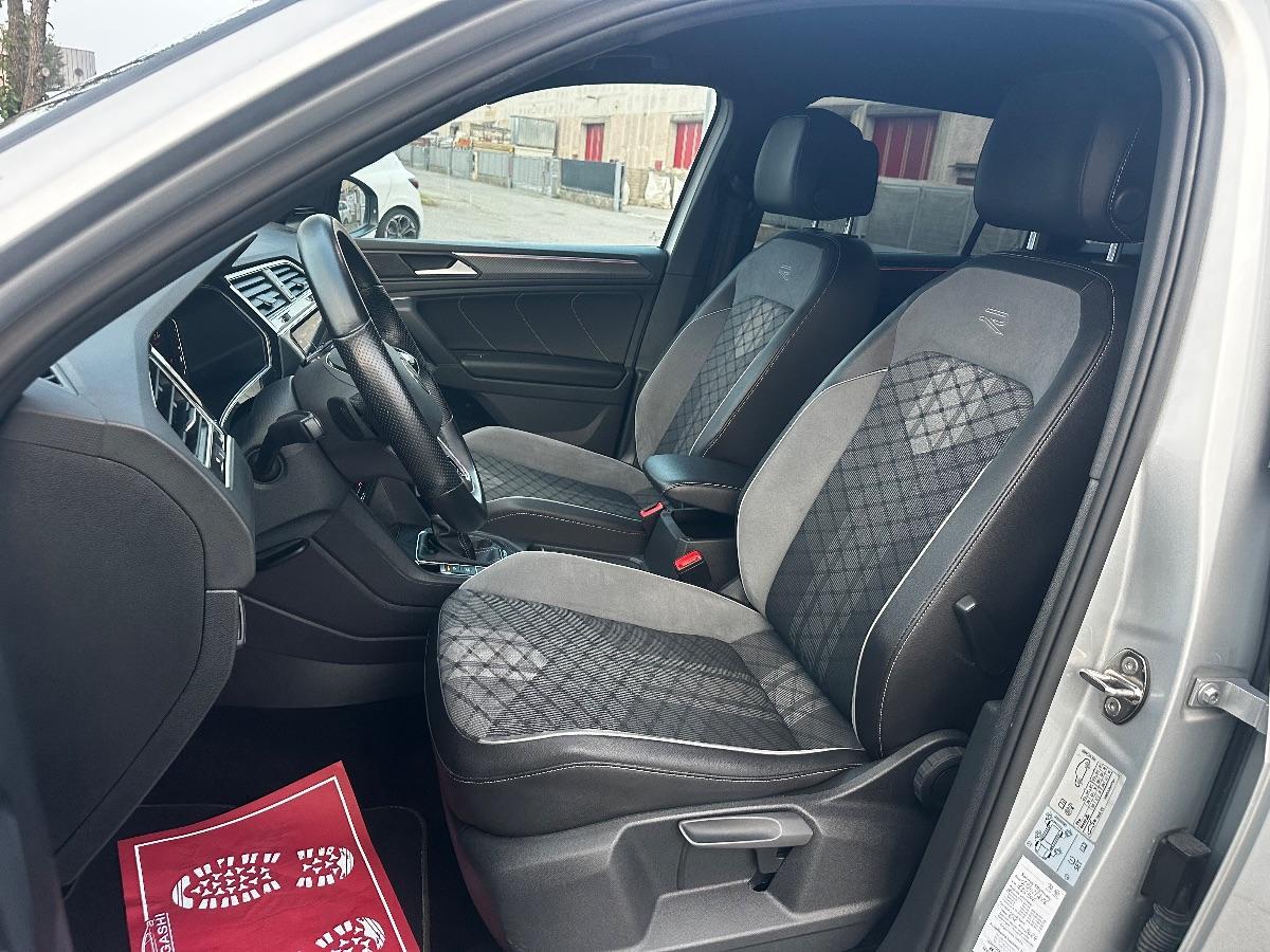 VOLKSWAGEN - Tiguan - Allsp. 2.0 TDI SCR DSG R-Line