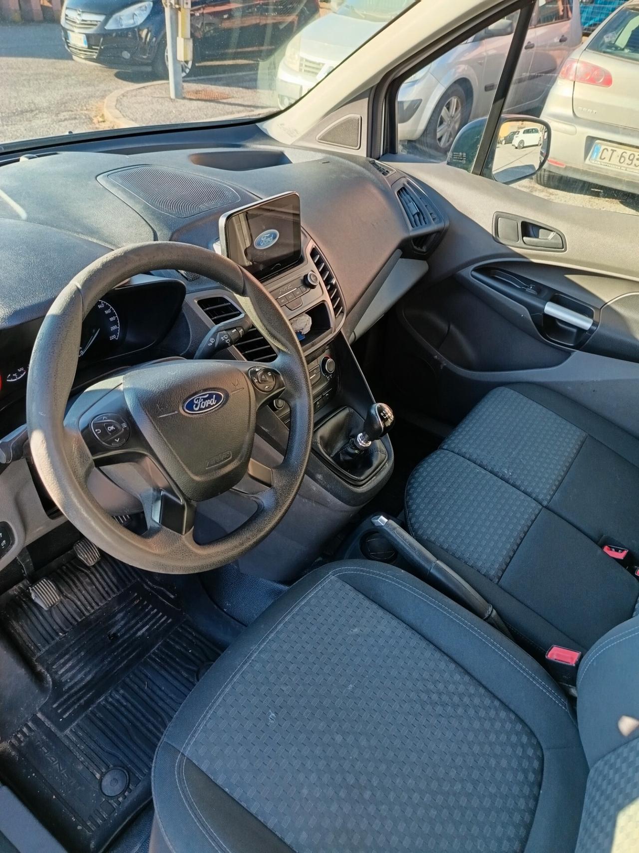 Ford Tourneo Connect 1.5 EcoBlue 100 CV Titanium