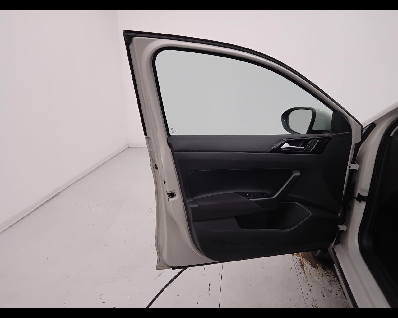 VOLKSWAGEN Taigo - Taigo 1.0 tsi Life 95cv