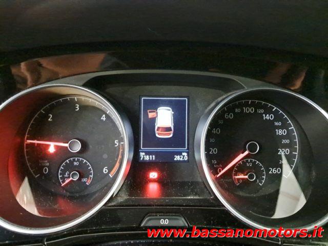 VOLKSWAGEN Touran 2.0 TDI 150 CV SCR DSG Executive BMT in arrivo