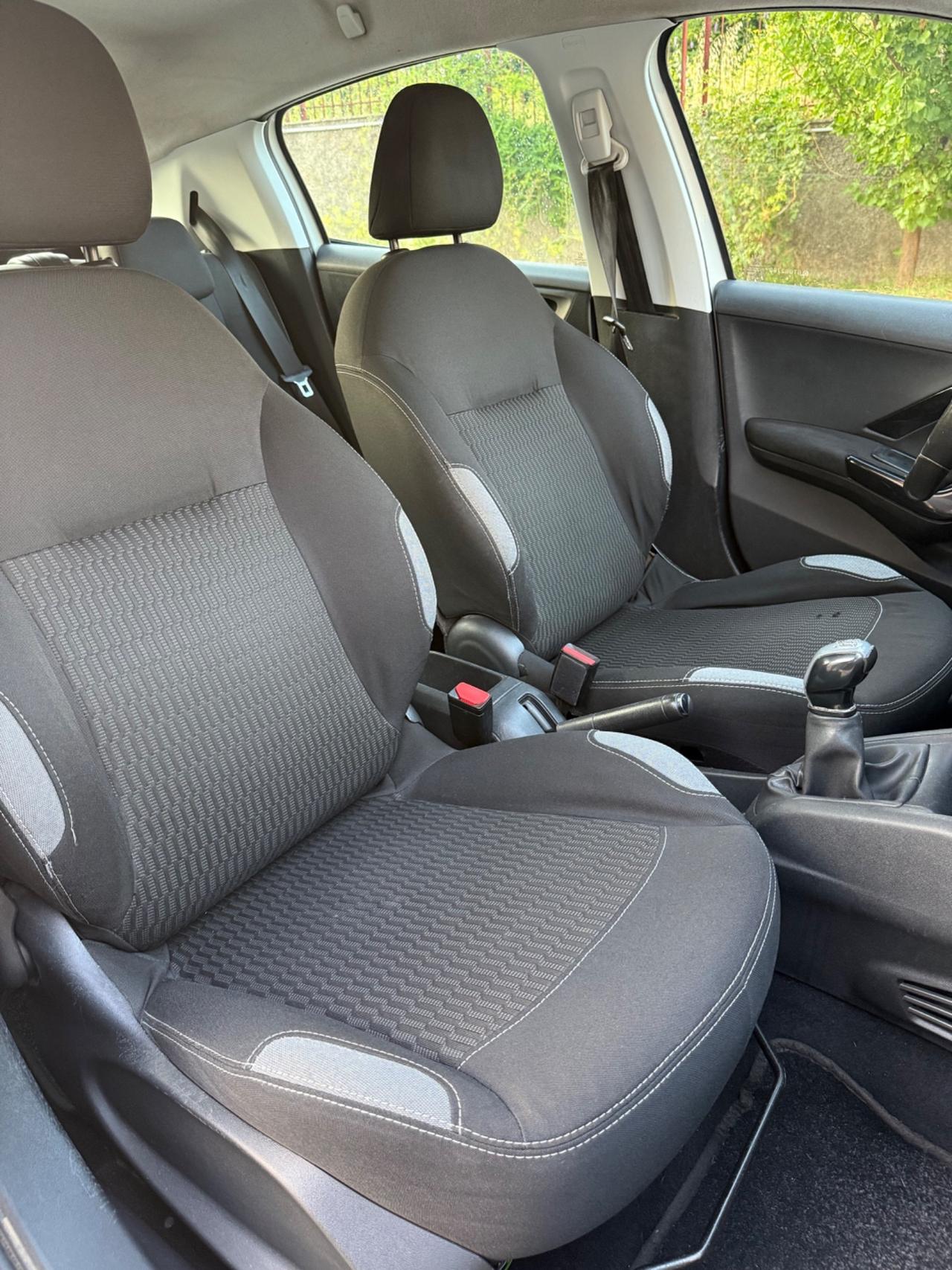 Peugeot 208 BlueHDi 75 S&S 5 porte Active