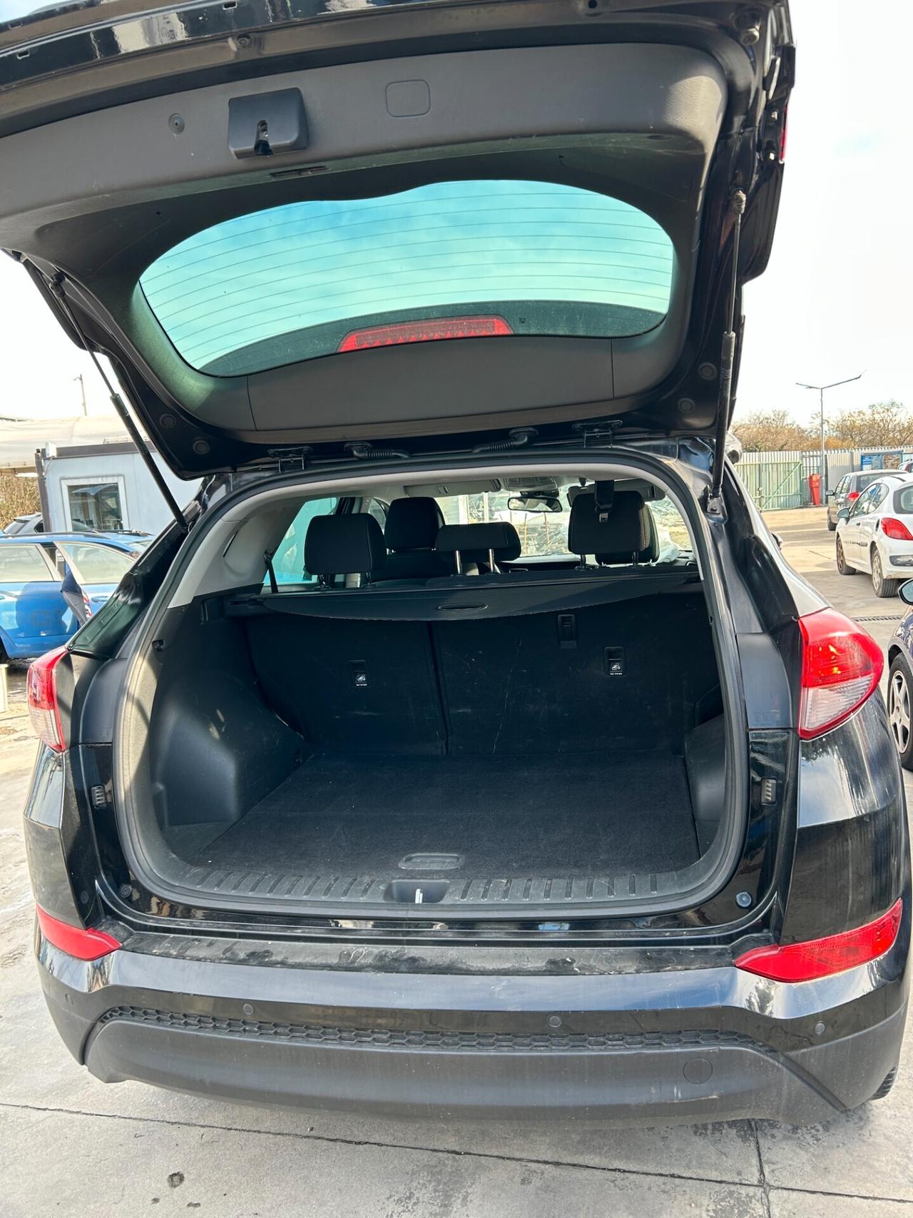 Hyundai Tucson 1.7 CRDi Sound Edition