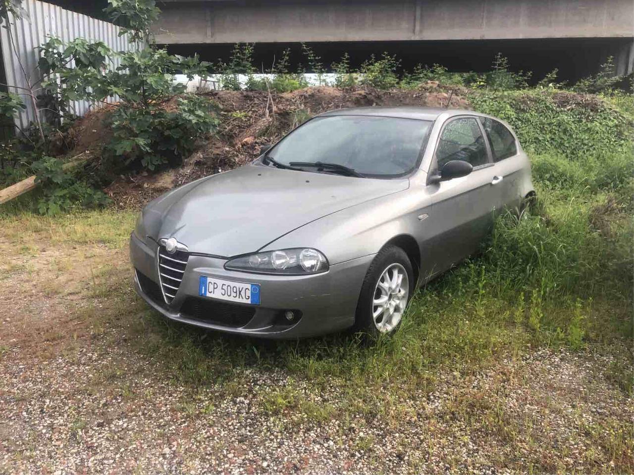 Alfa Romeo 147 1.6 GPL Twin Spark - Distinctive