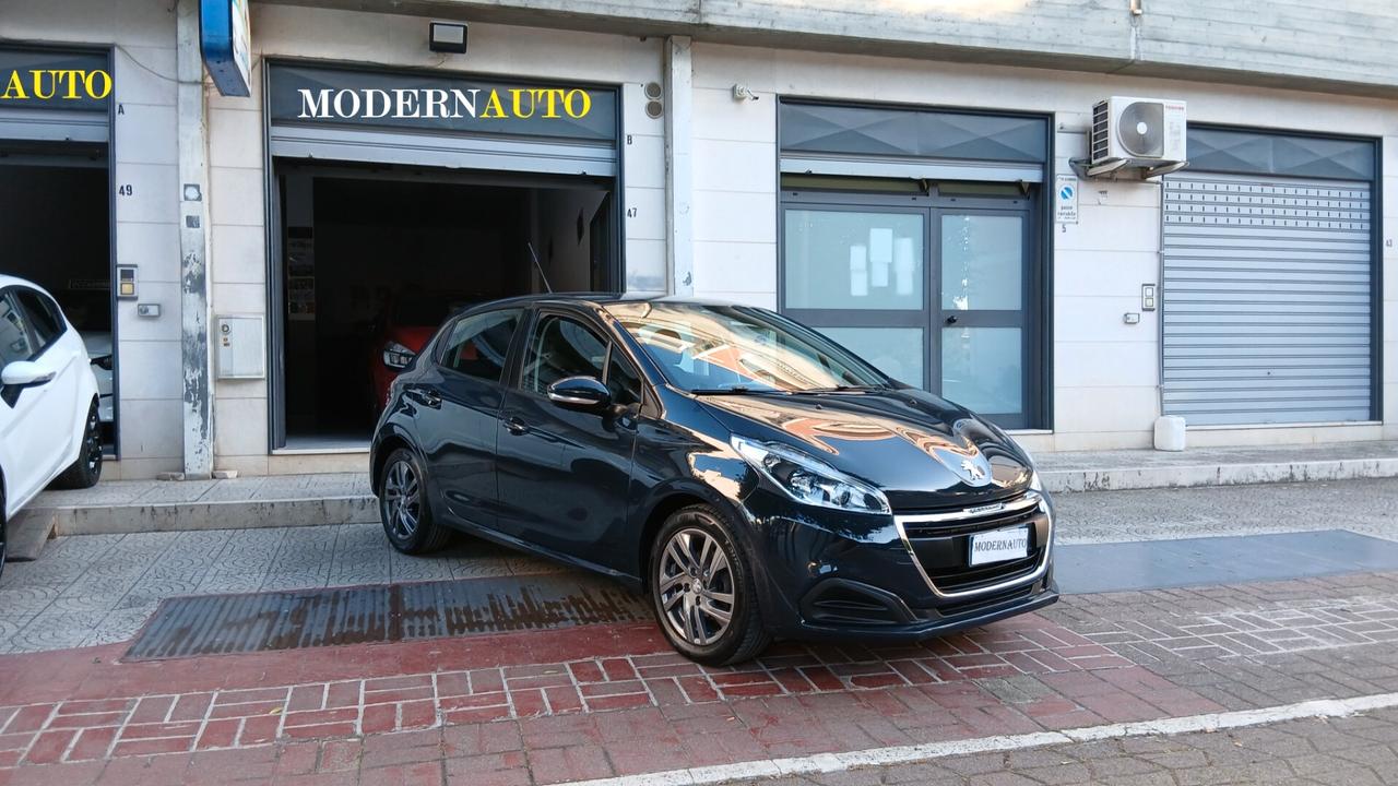 Peugeot 208 BlueHDi 75 5 porte Allure