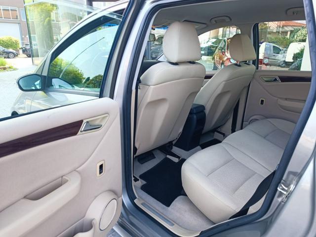 MERCEDES-BENZ A 180 CDI Elegance