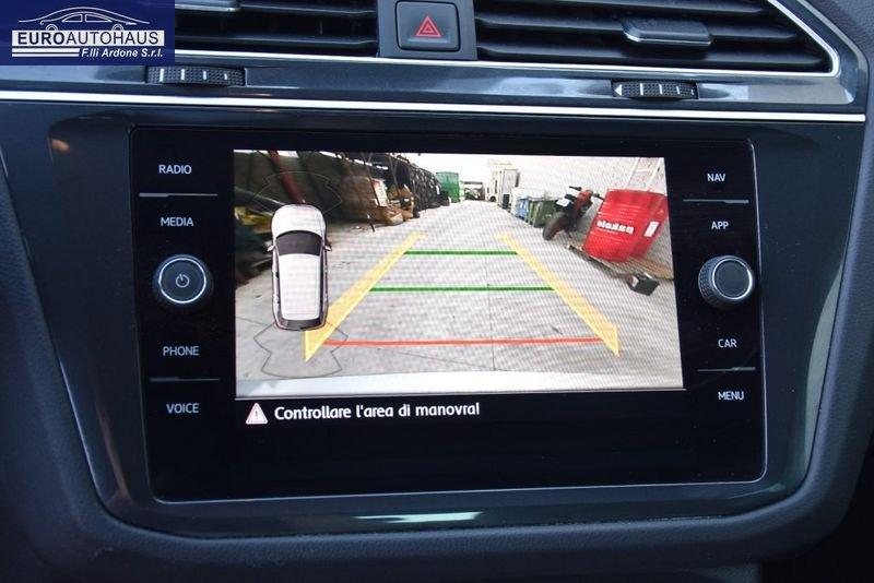 Volkswagen Tiguan 2.0 TDI SCR DSG Business BMT *NAVIGATORE*