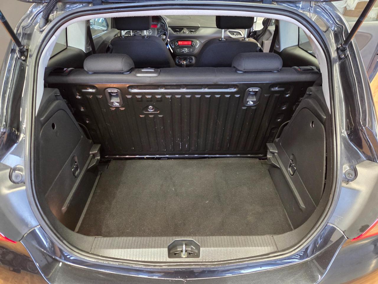 Opel Corsa 3 Porte Corsa 3p 1.4 Advance (n-joy) Gpl 90cv