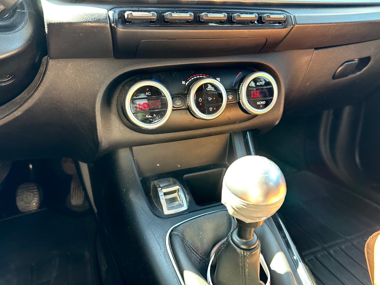 Alfa Romeo Giulietta 1.4 Turbo MultiAir Distinctive 170 cv GPL