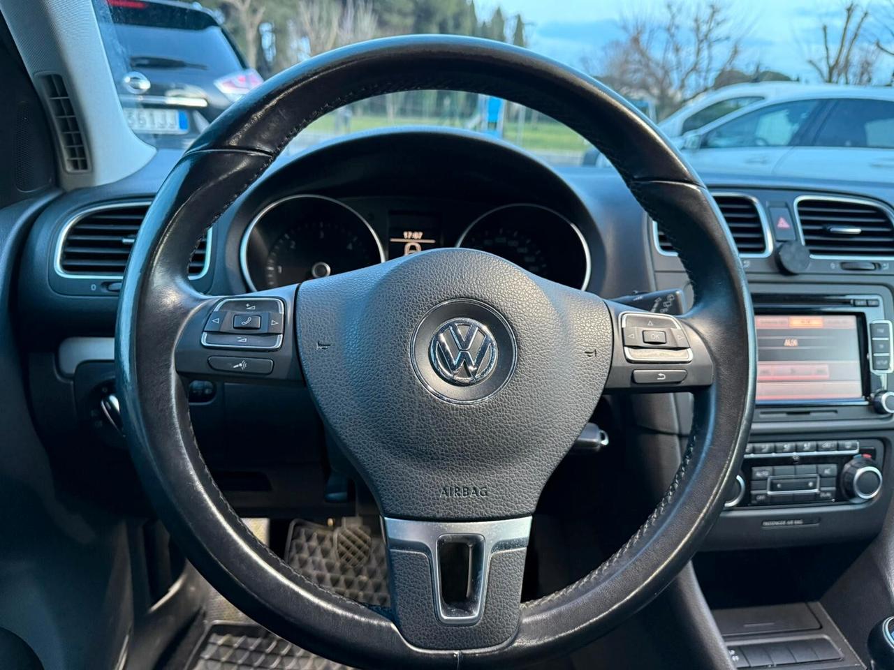 Volkswagen Golf 1.6 TDI DPF 5p. Highline