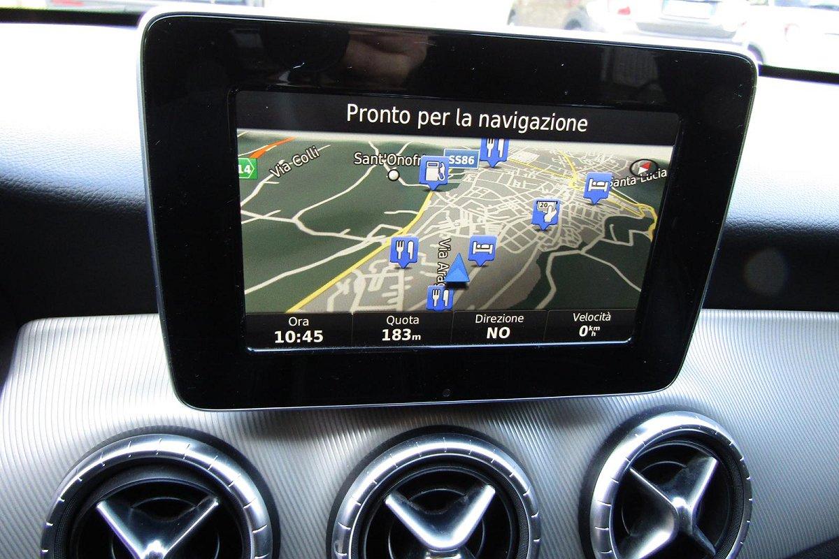 MERCEDES CLA 220 d Automatic Sport