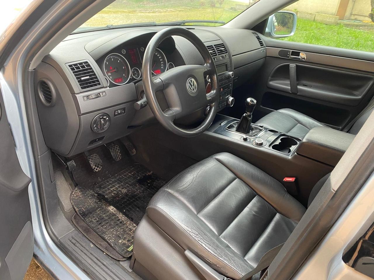 VW TOUAREG 2.5 R5 TDI DAVVERO MOLTO BELLA GUARDA