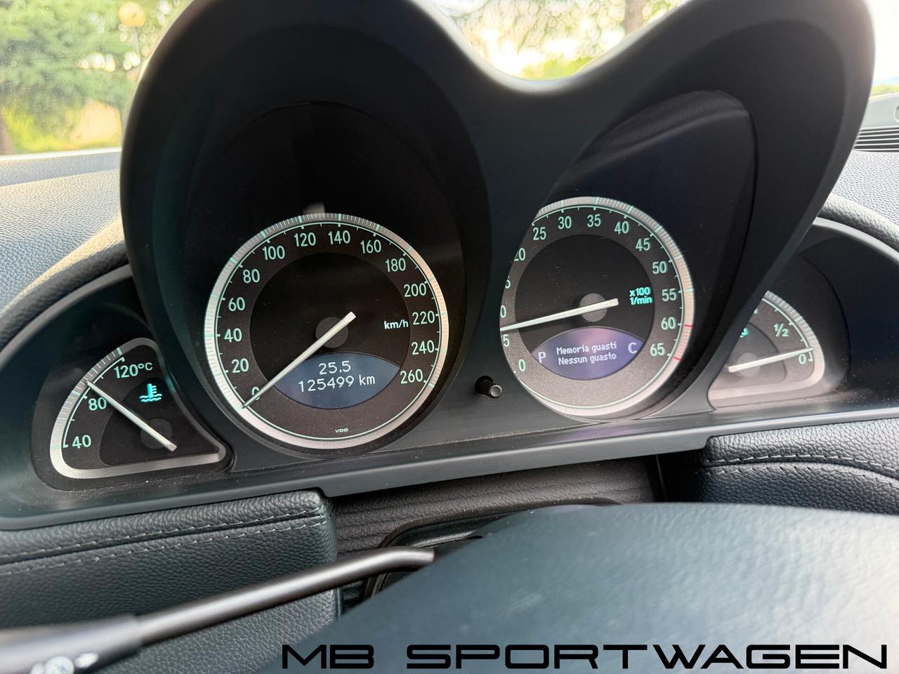 Mercedes-benz SL 350 (R230)