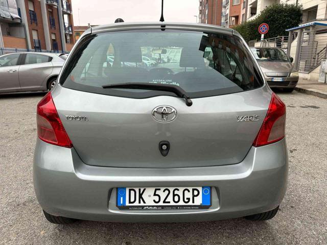 TOYOTA Yaris 1.0 3 porte Sol