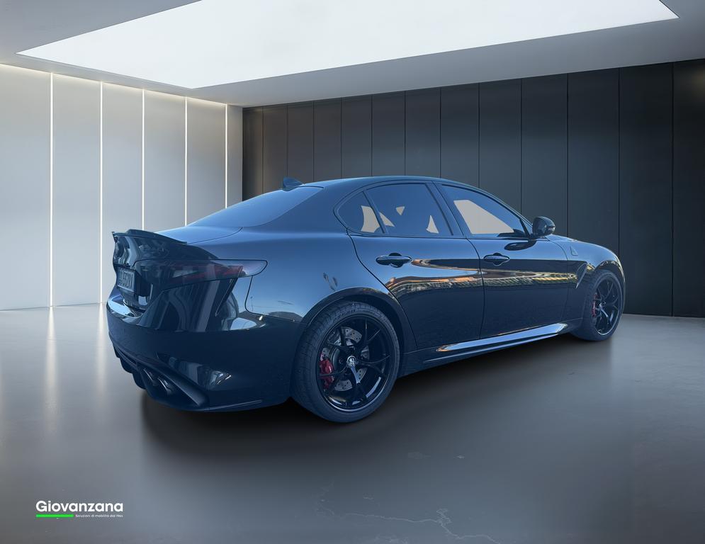Alfa Romeo Giulia Giulia 2.9 V6 Quadrifoglio 510cv auto SCARICO AKRAPOVIC