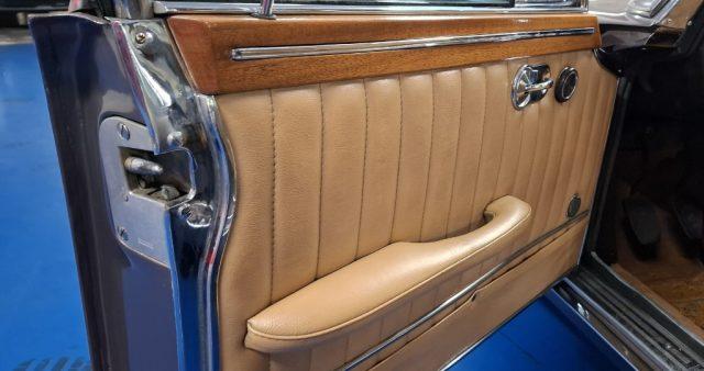 MASERATI Quattroporte 4.136cc **TARGHE NERE**LIBRETTO A PAGINE