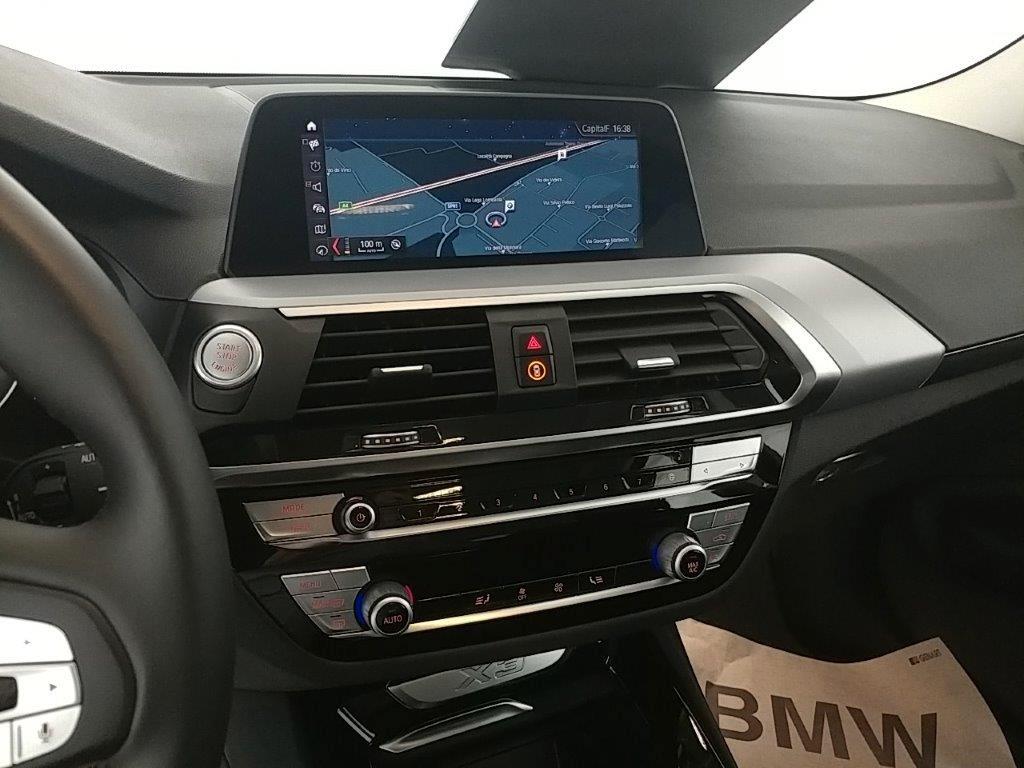 BMW X3 xDrive20d 48V Business Advantage