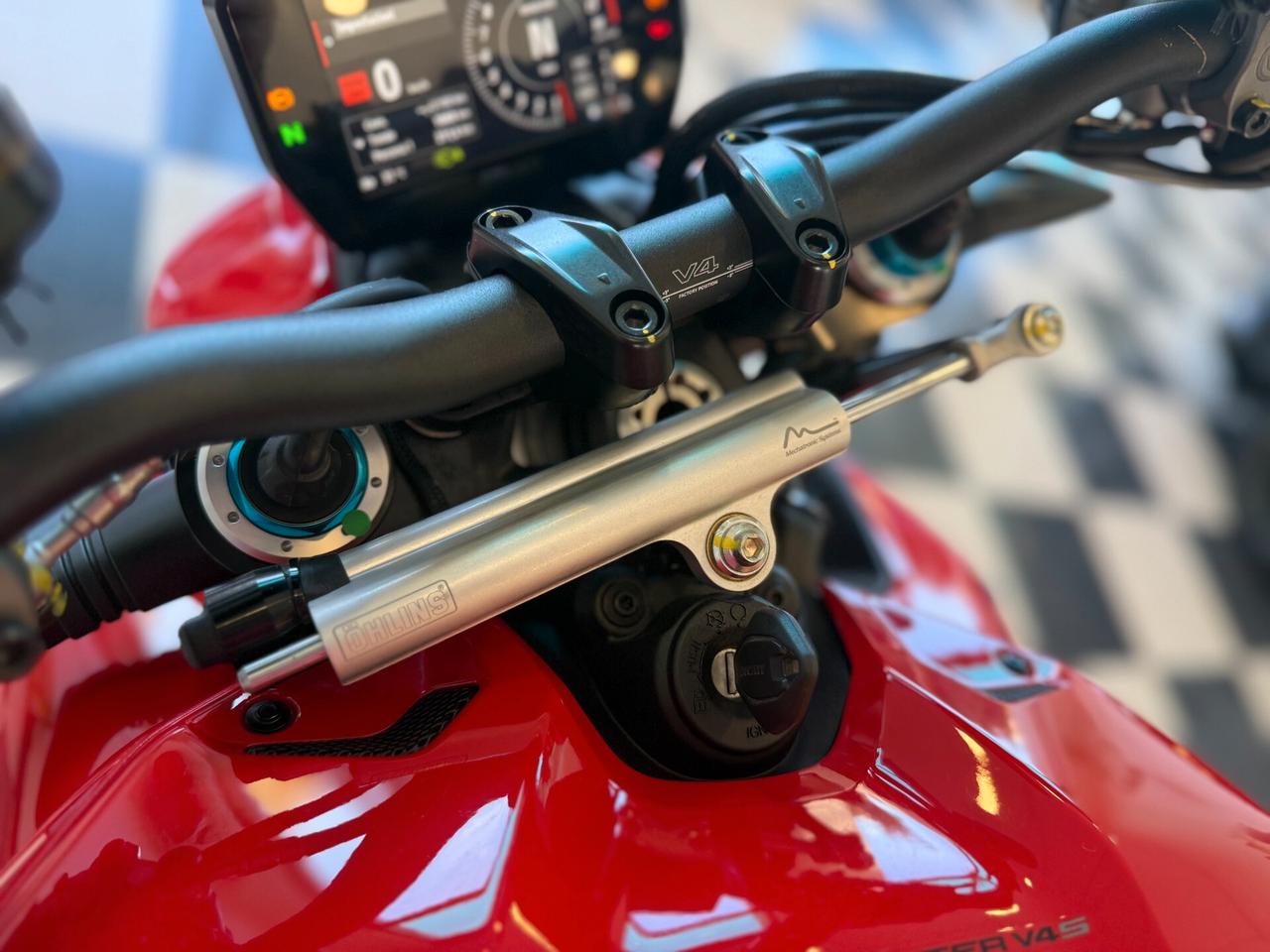 Ducati Streetfighter V4S