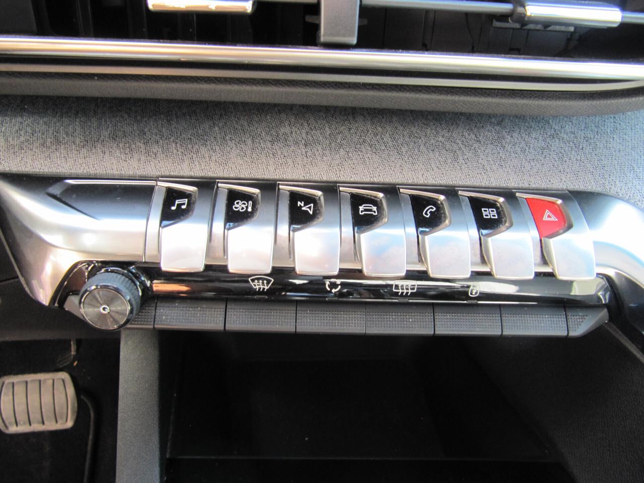 Peugeot 3008 BlueHDi 130 S&S EAT8 Allure - AUTOMATICO