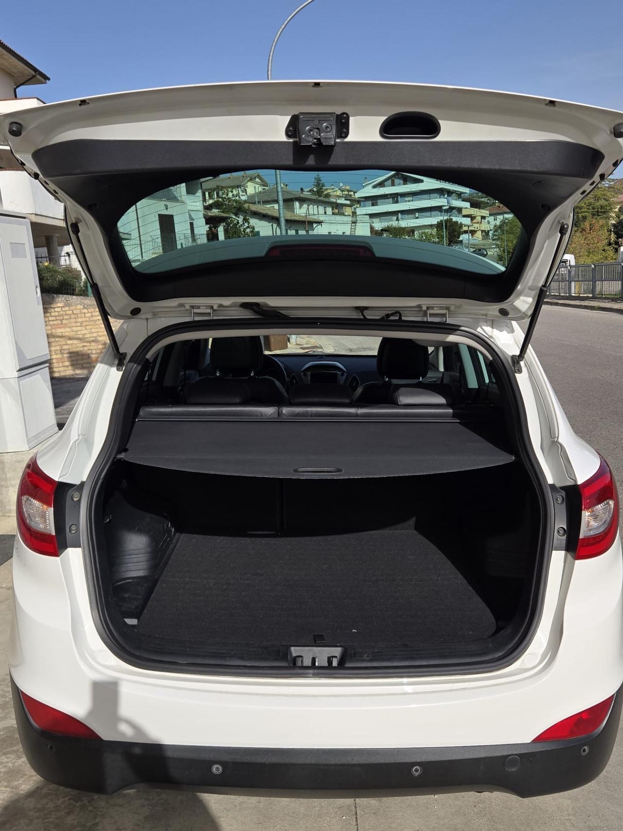 Hyundai iX35 1.7 CRDi 2WD Xpossible