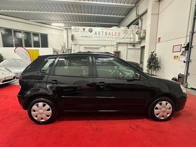 VOLKSWAGEN - Polo 5p 1.4 Comfortline 80cv