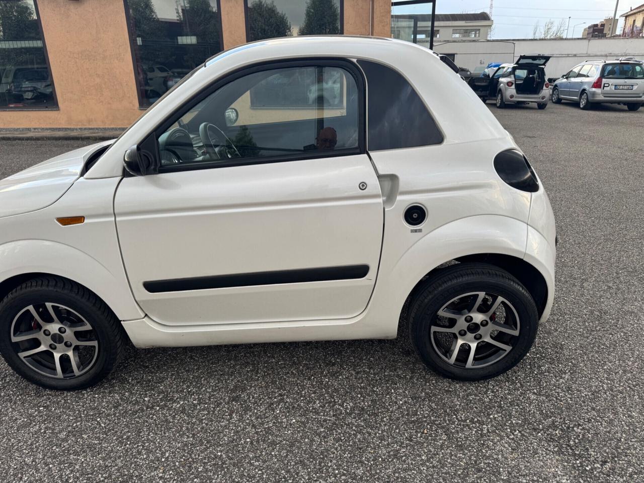 Microcar Due Dué 6 Young D&L del 2021