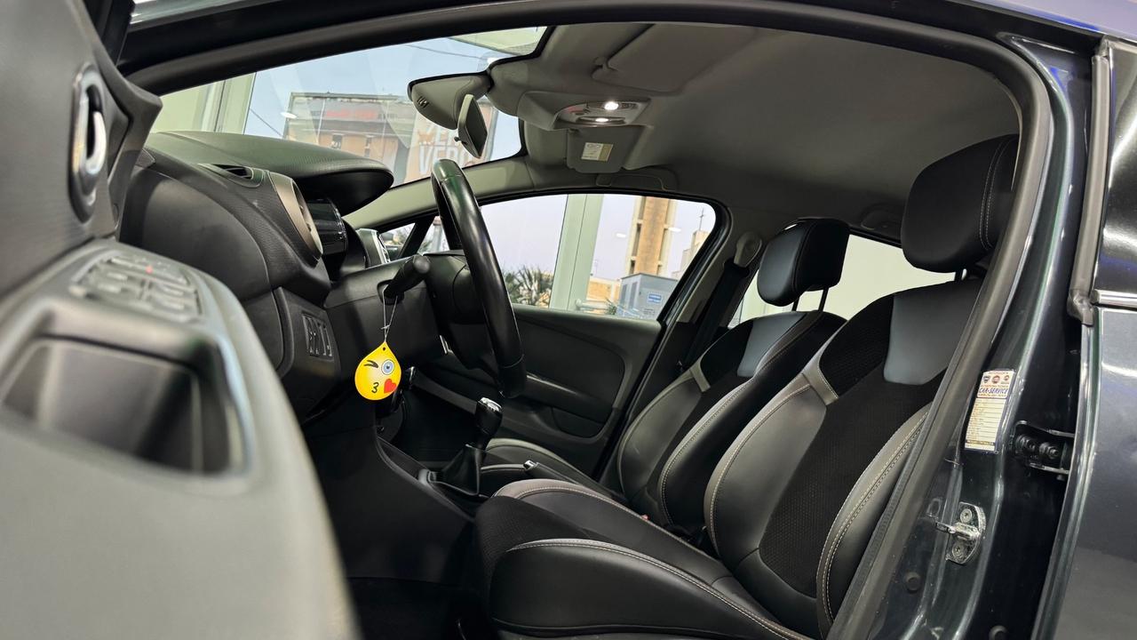 Renault Clio dCi 8V 90 CV 5 porte Moschino Intens