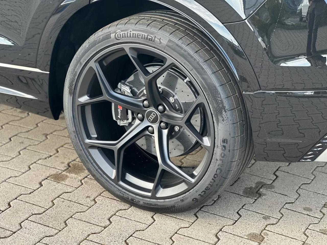 Audi Q8 RS TFSI V8 quattro tiptronic Performance 640 CV