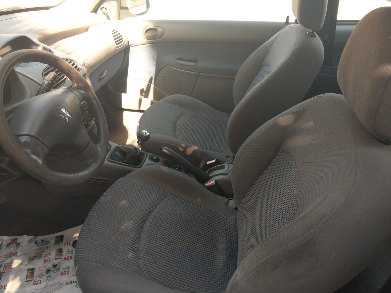 Peugeot 206 1.4 HDi Neopatentati
