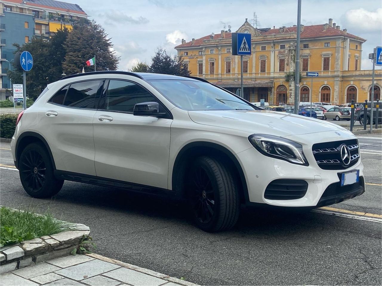 Mercedes-Benz GLA 220 GLA-Class GLA 220 D Premium