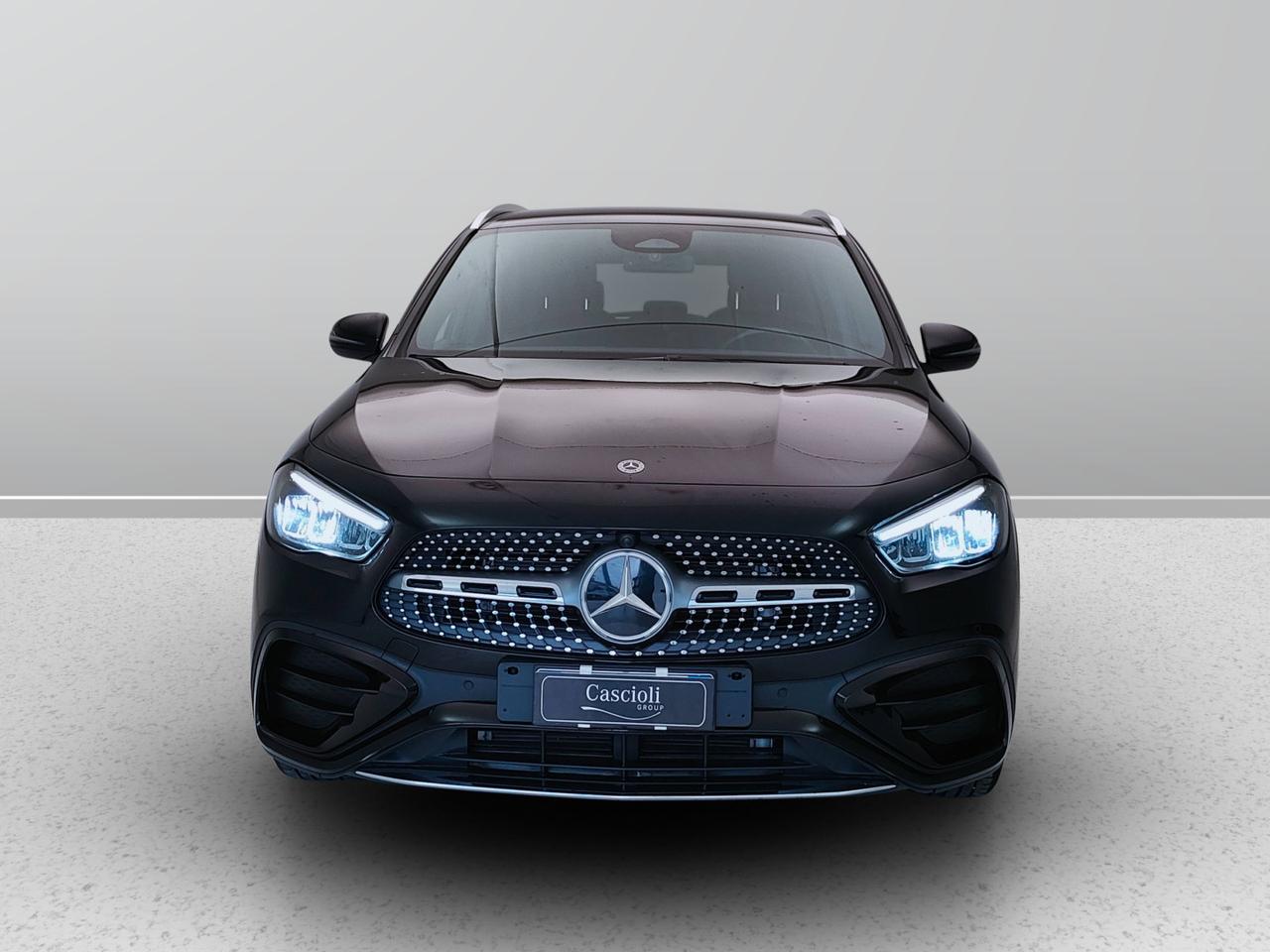 Mercedes-Benz GLA 180 d Automatic