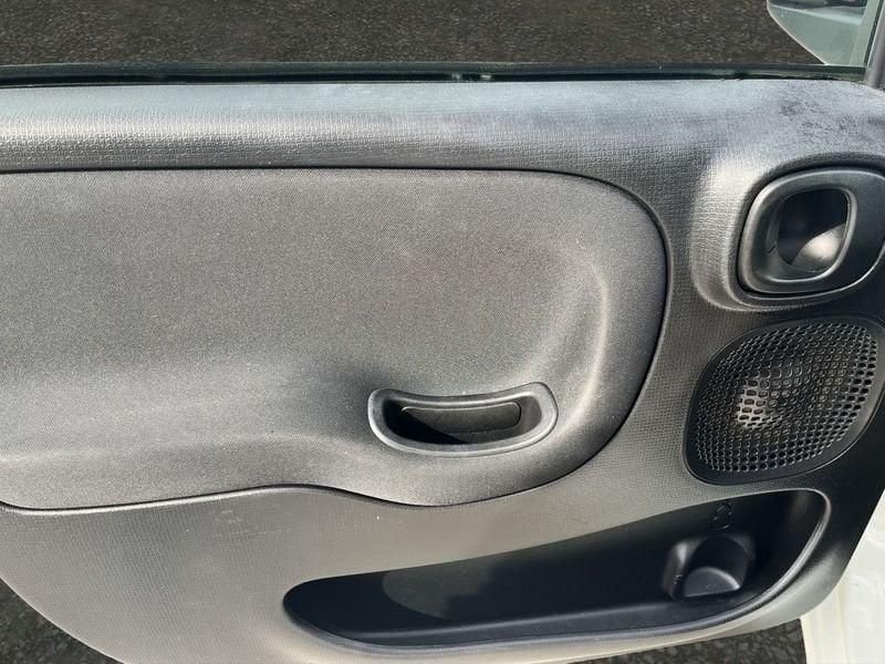 FIAT Panda 1.2 EasyPower GPL - UCONNECT (120-23)