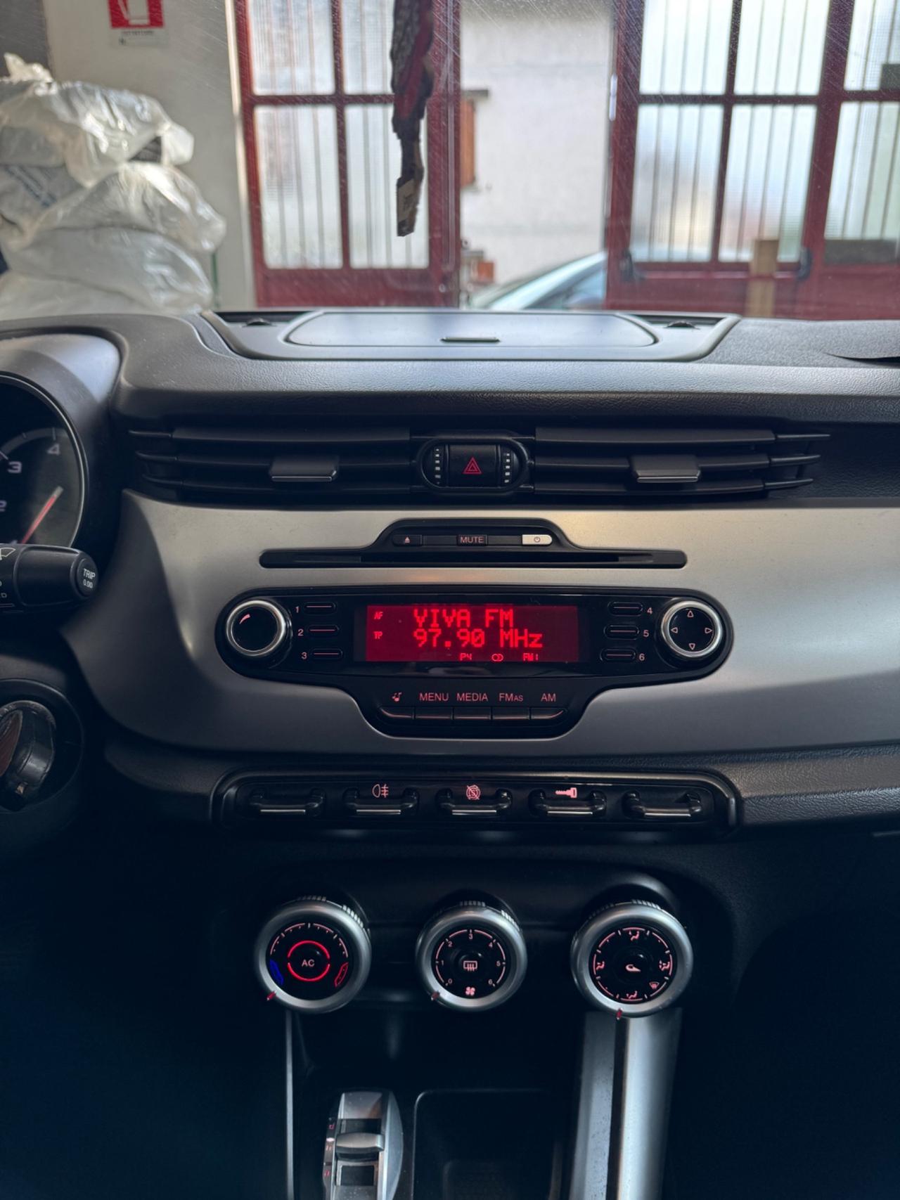 Alfa Romeo Giulietta 1.6 JTDm-2 105 CV Distinctive