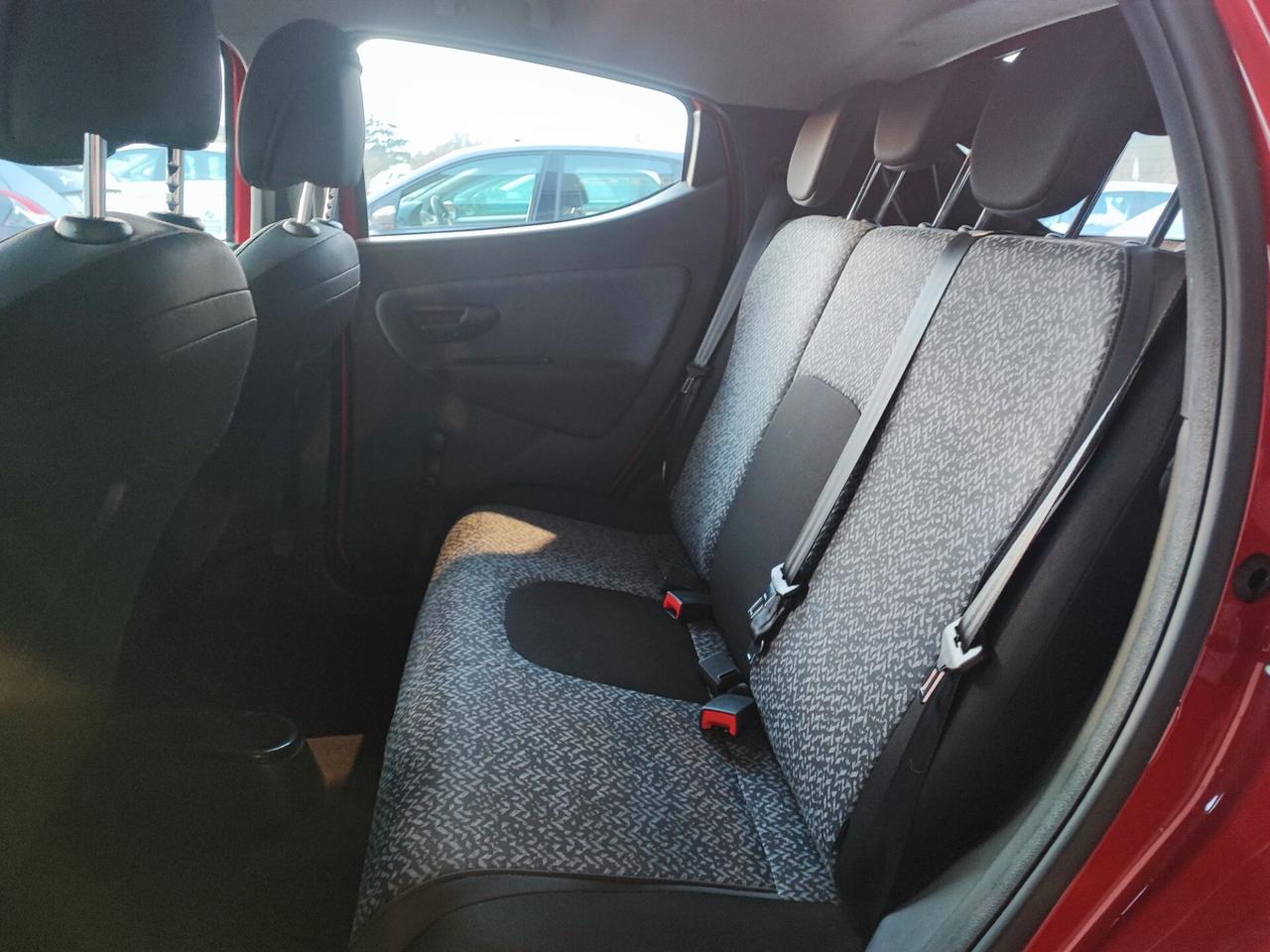 Lancia Ypsilon 1.2 5 porte S&S Platinum