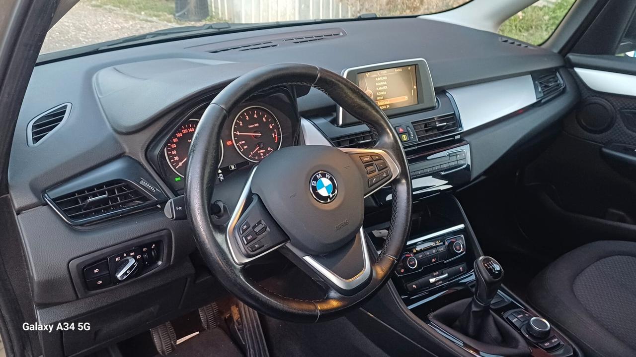 Bmw 2er Active Tourer 218i Luxury