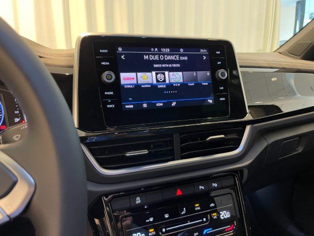 VOLKSWAGEN T-Roc 1.5 TSI R-Line LED Plus ACC Park Assist AppConnect