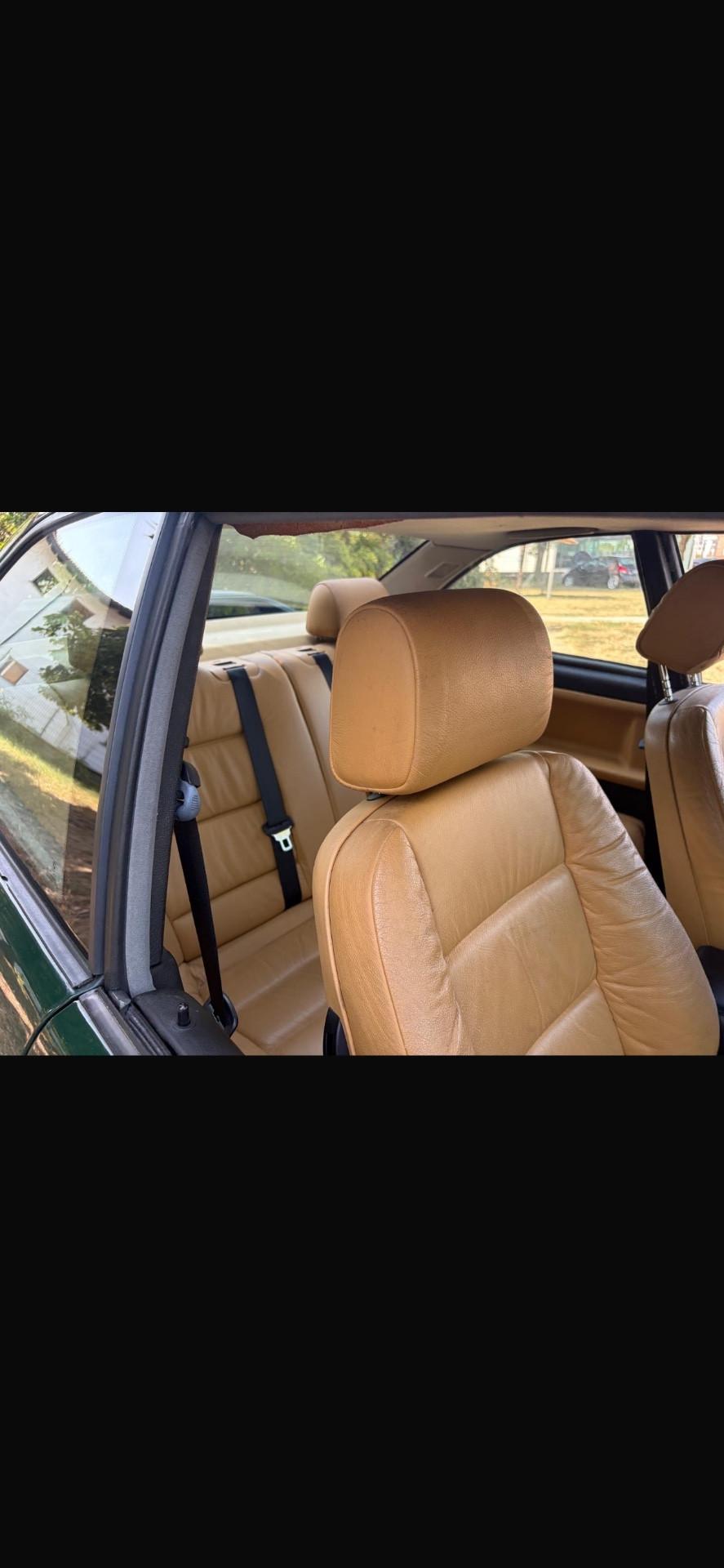 Bmw 328 is