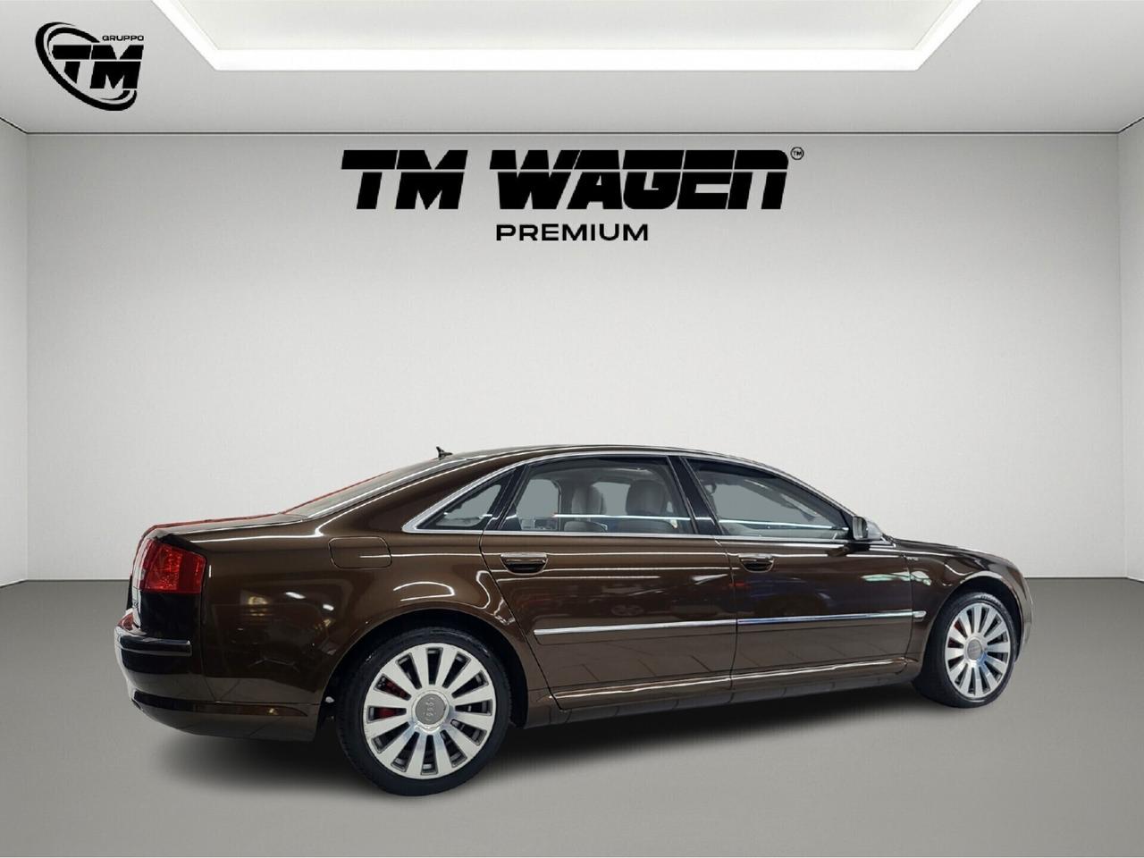 Audi A8 6.0 W12 quattro tiptronic