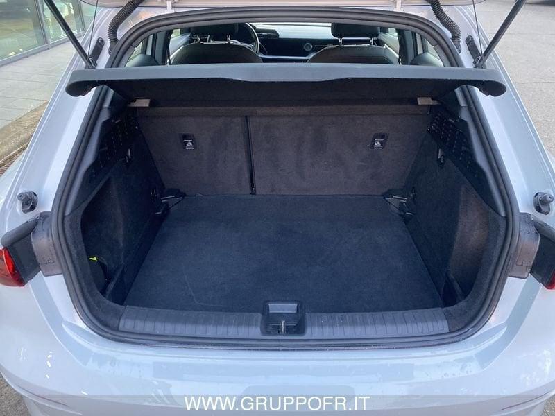 Audi A3 SPB 30 TDI Business Advanced