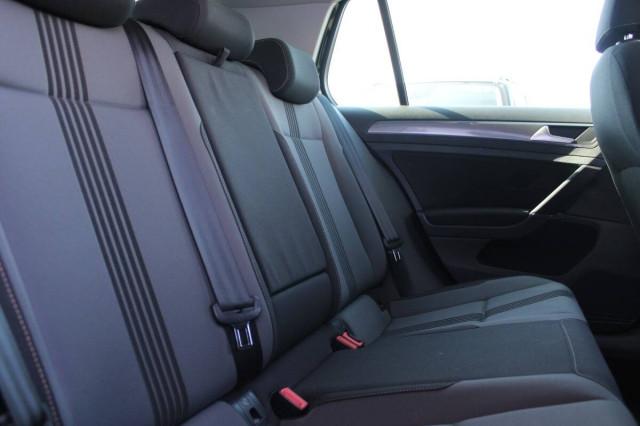 Volkswagen Golf 2.0 tdi Sport Edition 150cv 5p dsg CON Navigatore
