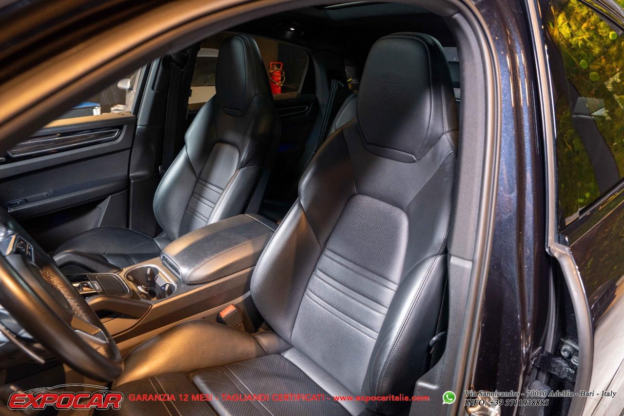Porsche Cayenne Coupé 3.0 V6 E-Hybrid EXPORT