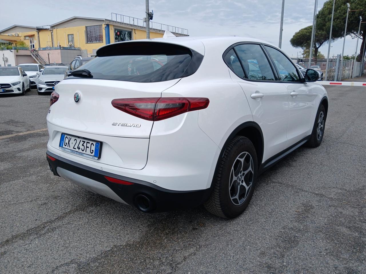 Alfa Romeo Stelvio 2.2 Turbodiesel 190 CV AT8 RWD Business