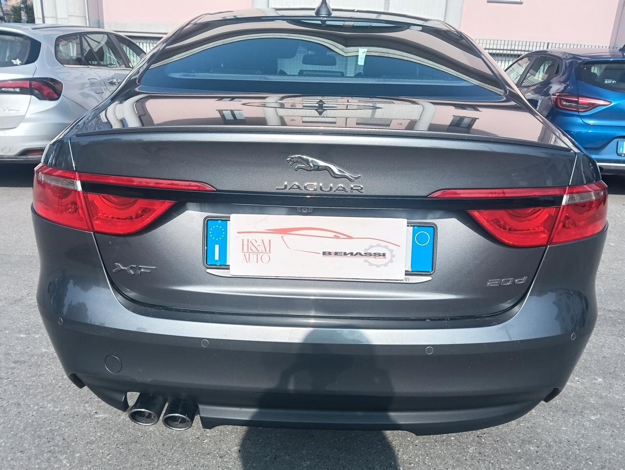 Jaguar XF R-Sport
