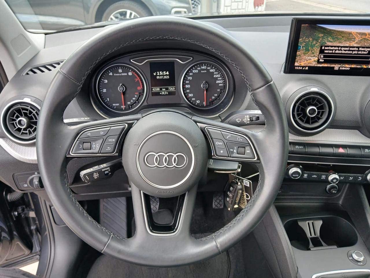 Audi Q2 30 TFSI Business