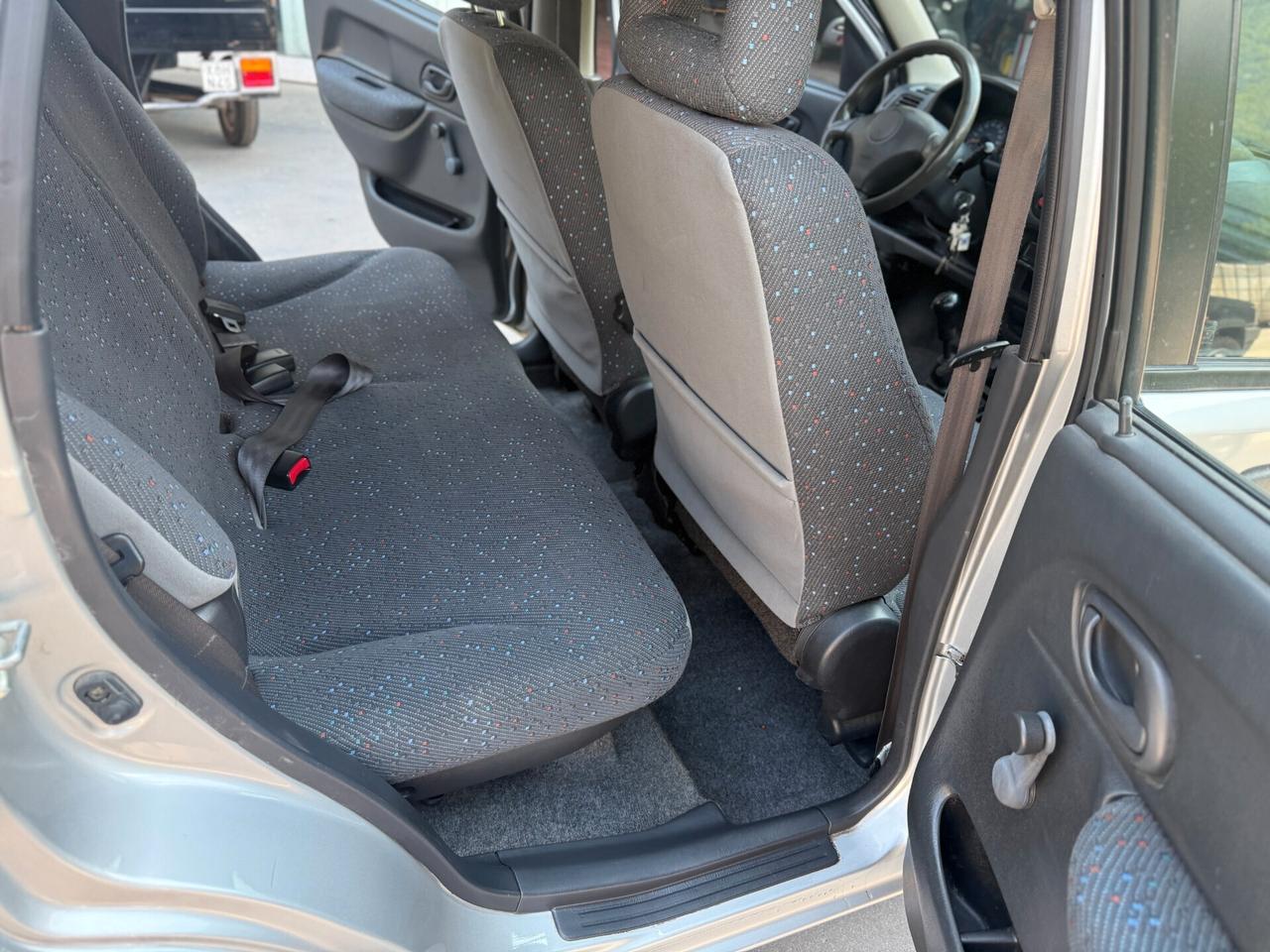 Suzuki Ignis 1.3i 16V cat 4WD GL