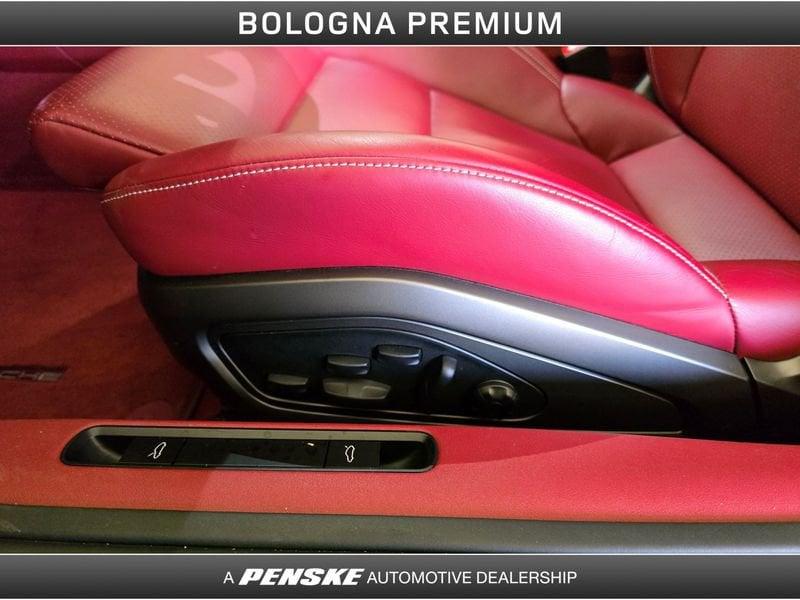 Porsche 911 911 Carrera 4S Cabriolet