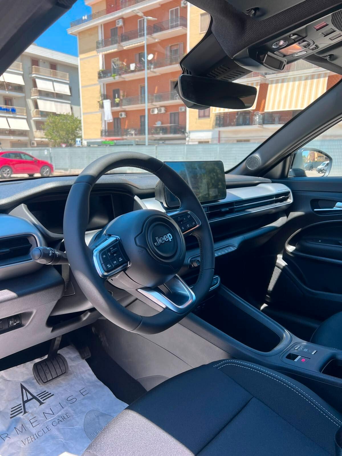 Jeep Avenger 1.2 Turbo 110 CV e-Hybrid Altitude
