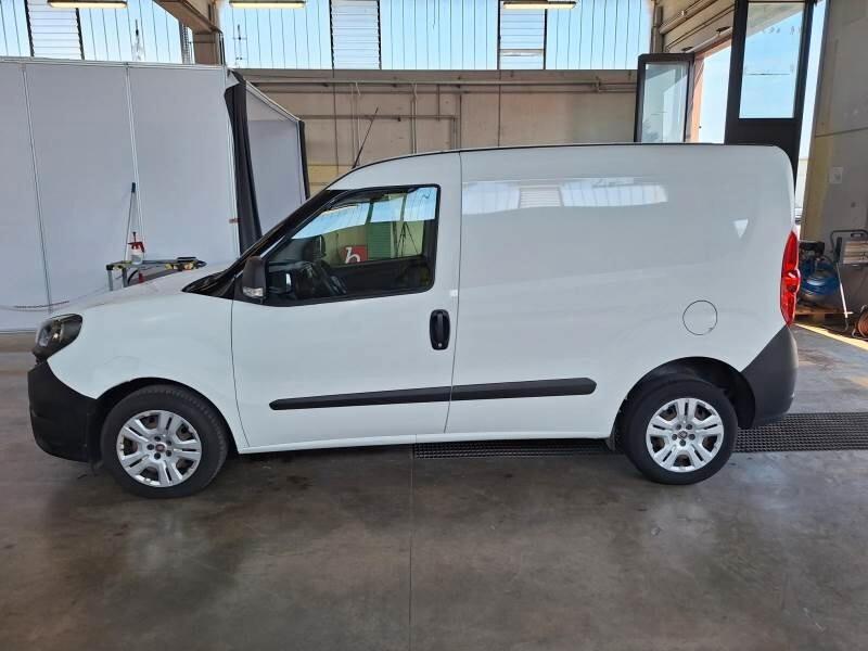 FIAT DOBLO CARGO 1.6 MJ 105 CV. E6 3 POSTI PERFETTO